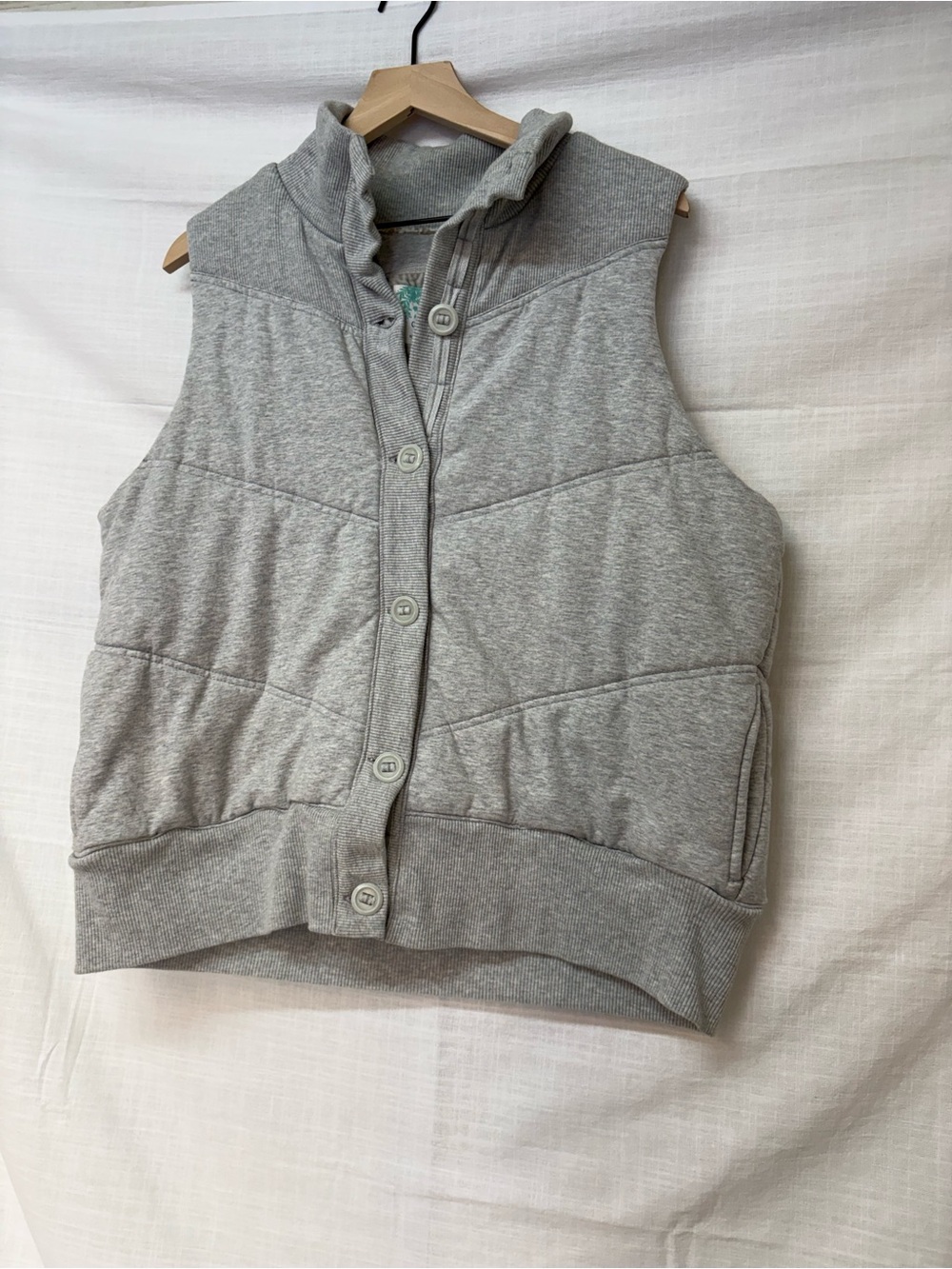 Old Navy Light Gray Quilted Button-Front Hooded Vest Size XXL